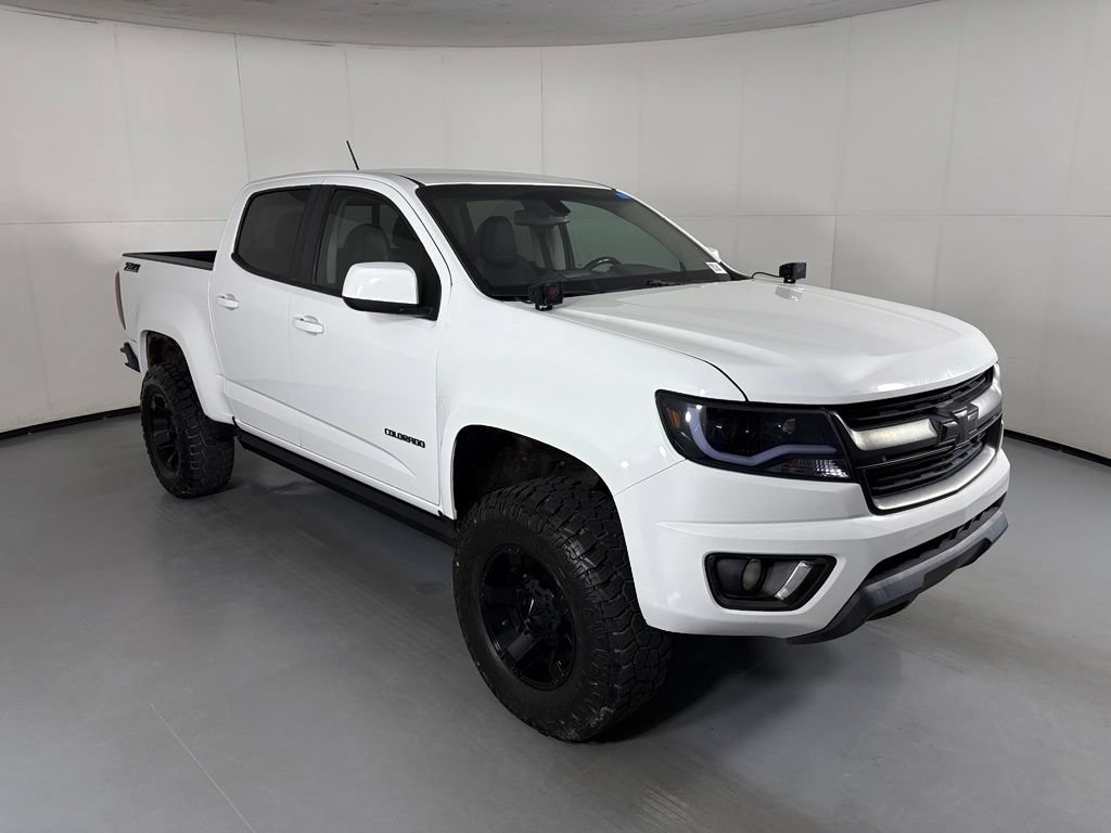 Used 2016 Chevrolet Colorado Z71 AWD/4WD image 2