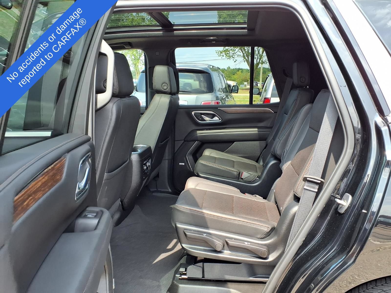 Used 2023 Chevrolet Tahoe High Country w/ Premium Package AWD/4WD image 13