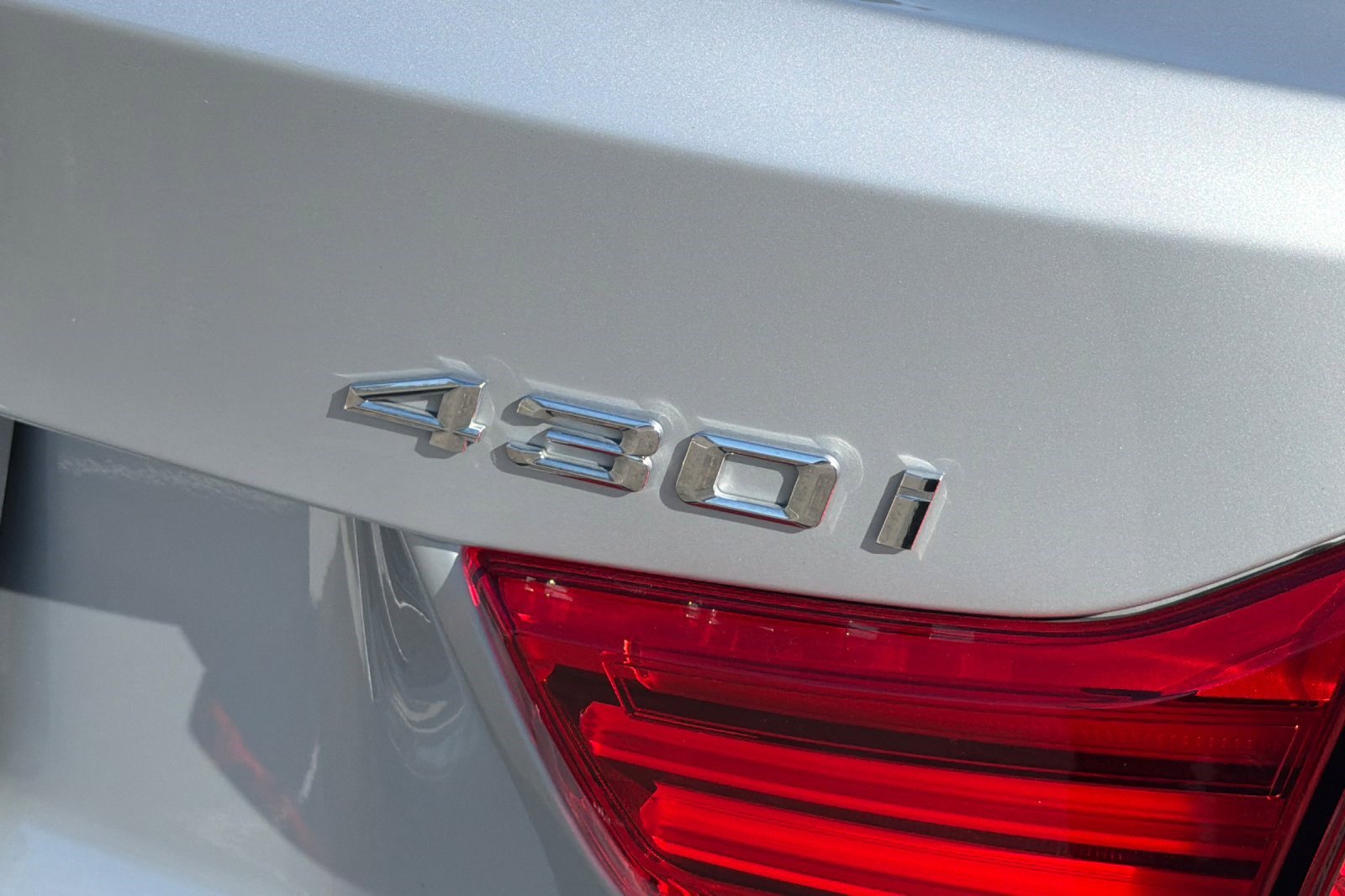 Used 2018 BMW 430i Convertible image 39