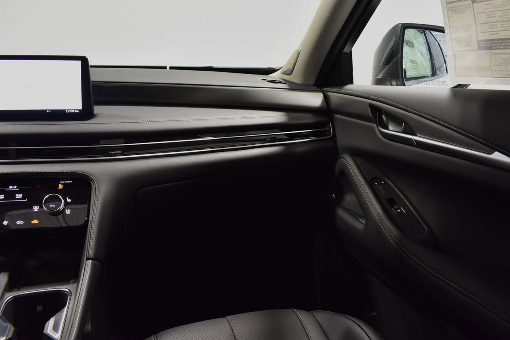 New 2026 INFINITI QX60 Luxe w/ Cargo Package image 15