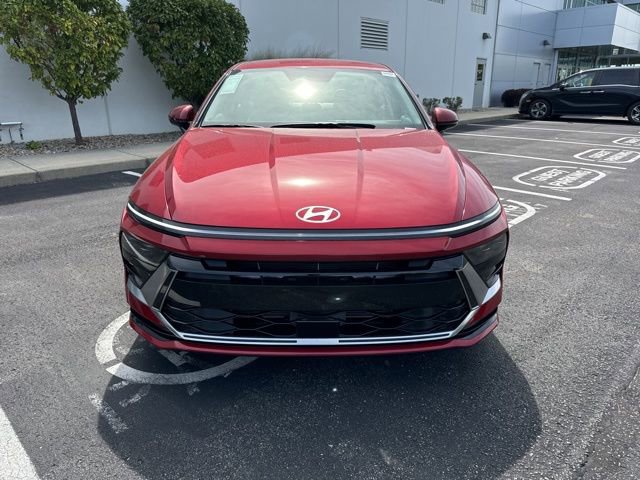 Used 2024 Hyundai Sonata SEL image 2
