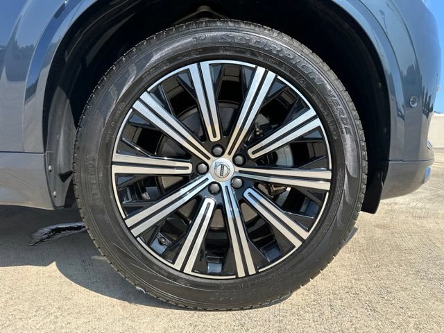 Certified 2023 Volvo XC90 B6 Plus w/ Protection Package Premier AWD/4WD image 11