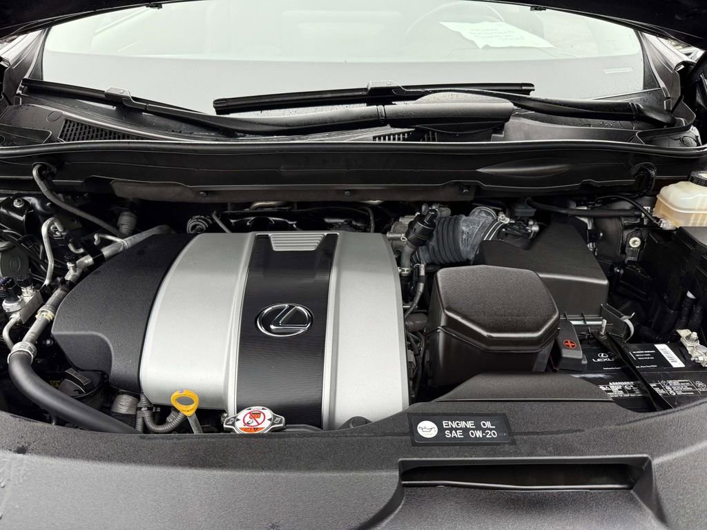 Used 2022 Lexus RX 350L Premium image 30