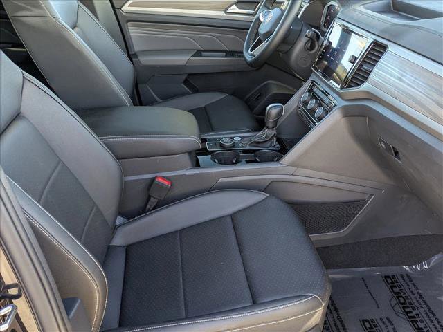 Used 2023 Volkswagen Atlas SEL image 23