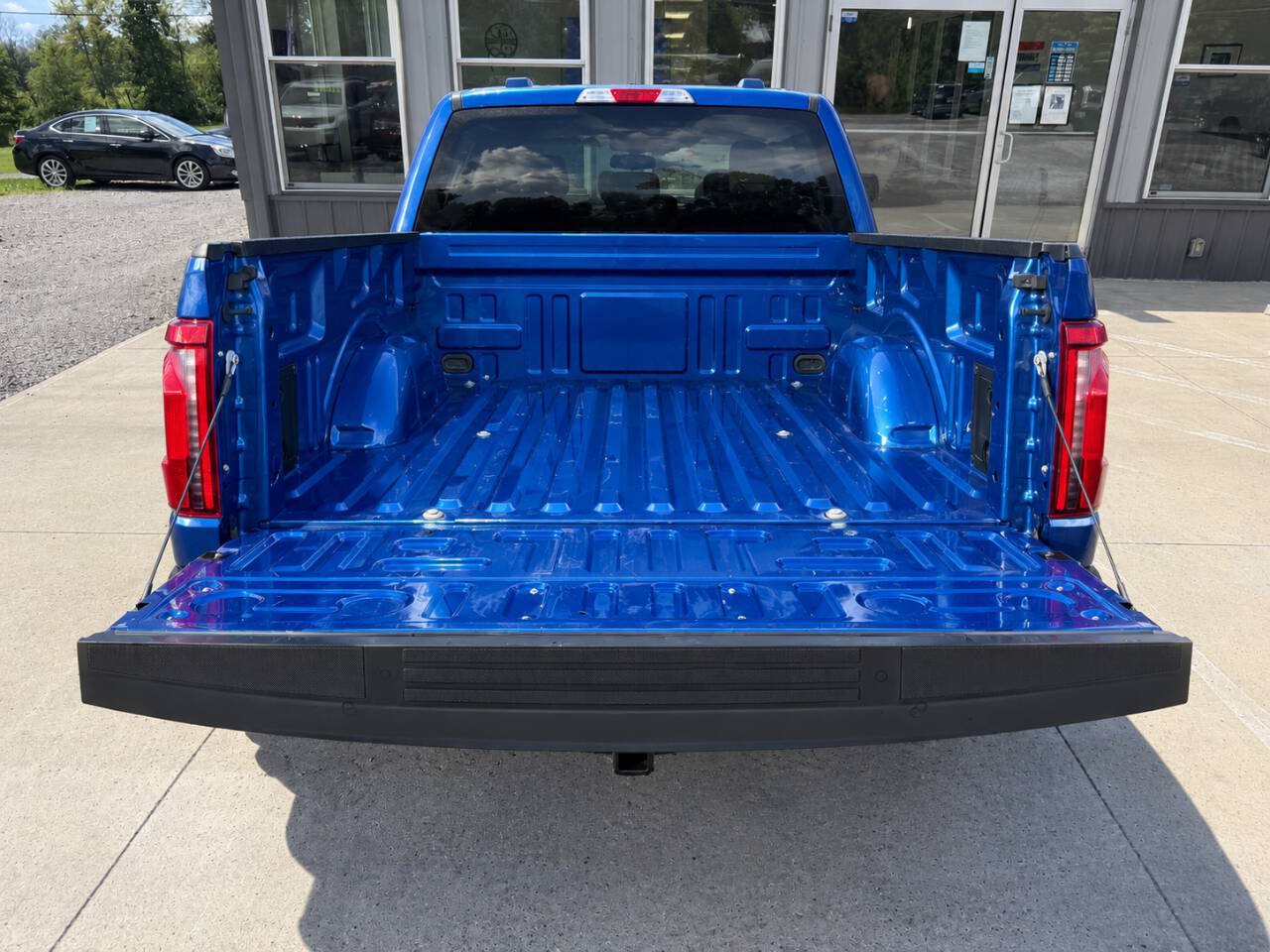 Used 2025 Ford F150 XLT w/ Equipment Group 301A Standard AWD/4WD image 8