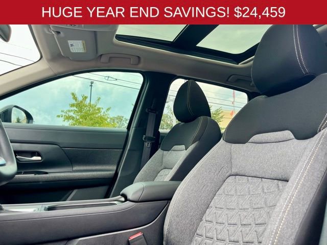 New 2025 Nissan Kicks SV w/ SV Premium Package AWD/4WD image 20