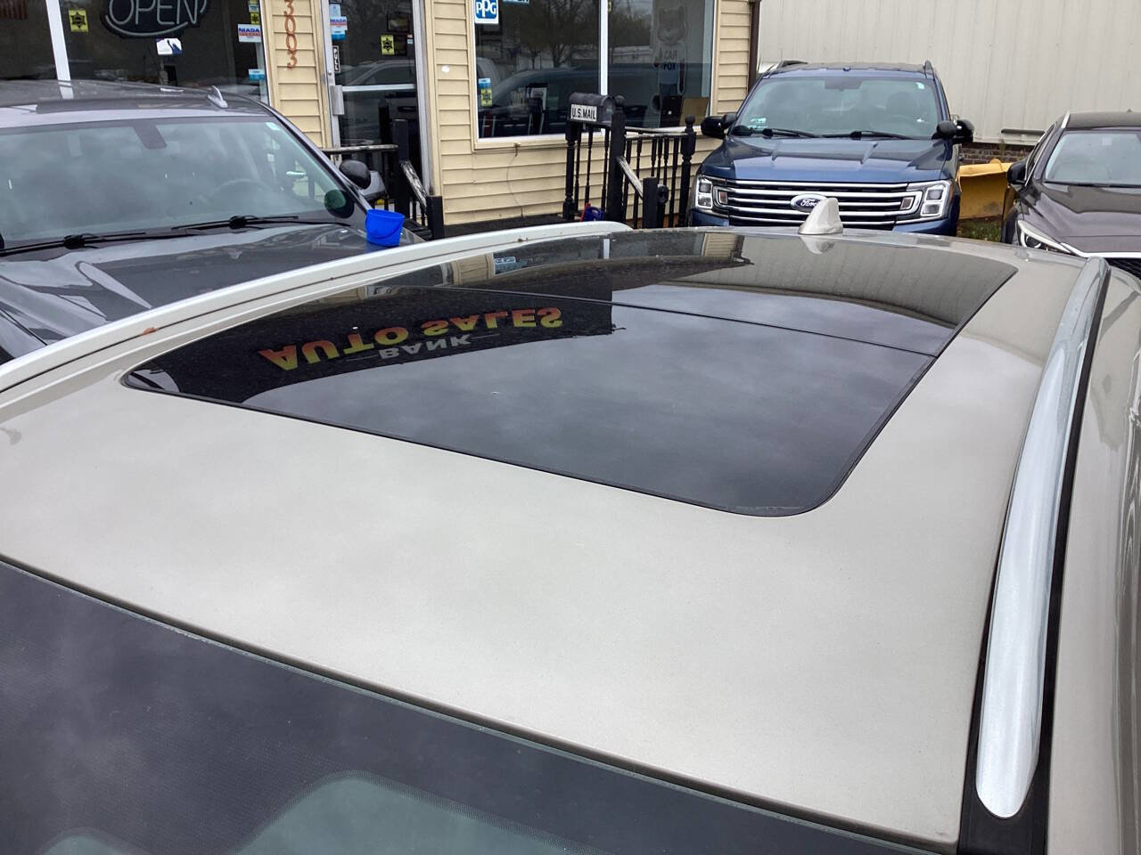 Used 2015 Lincoln MKC AWD w/ Equipment Group 102A Reserve image 11