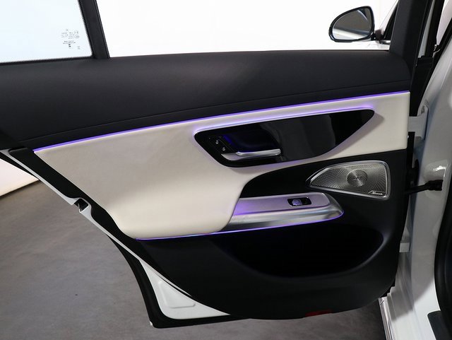 Used 2024 Mercedes-Benz E 350 4MATIC Sedan image 28