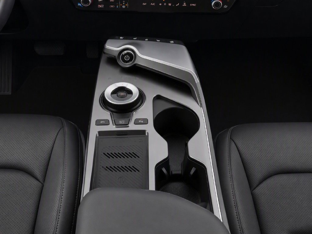 Certified 2024 Kia EV6 Wind AWD/4WD image 28