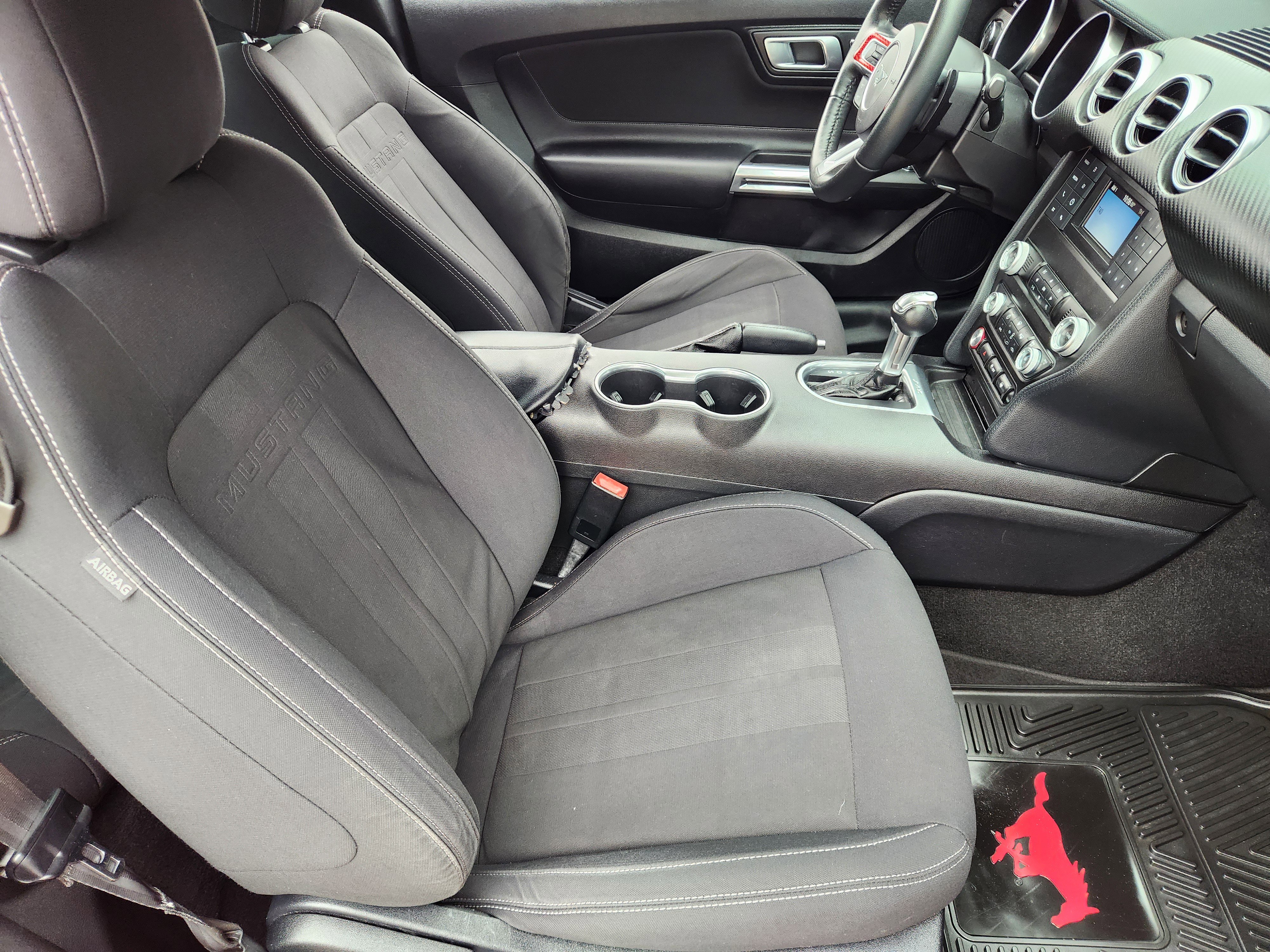 Used 2019 Ford Mustang Coupe RWD image 14