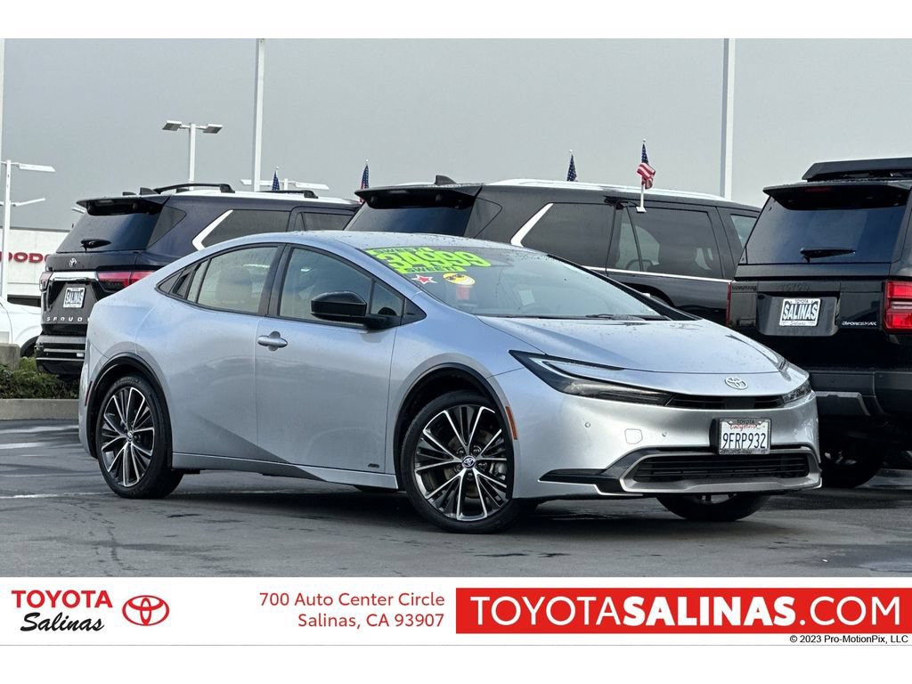 Used 2023 Toyota Prius XLE AWD/4WD video 1