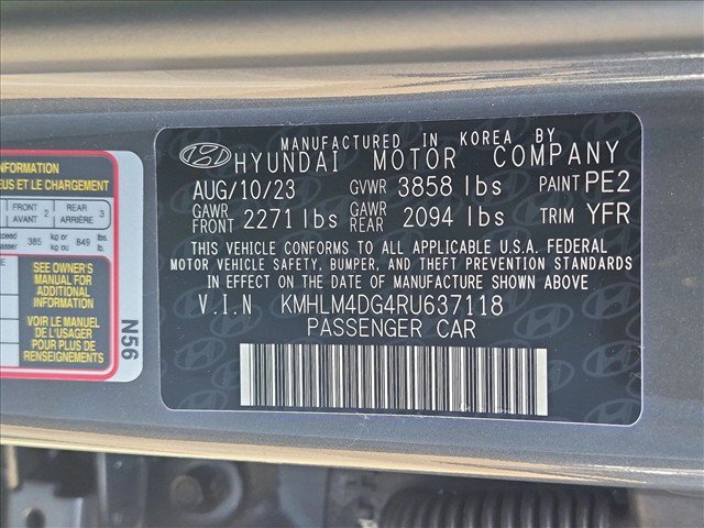 Used 2024 Hyundai Elantra SEL FWD image 24