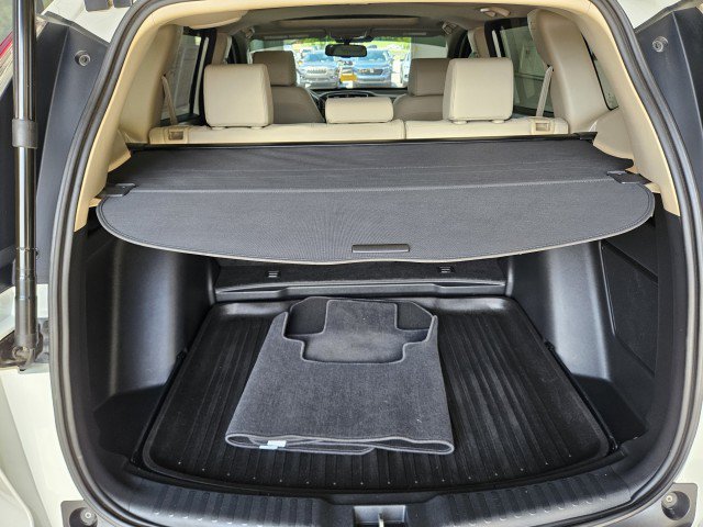 Used 2018 Honda CR-V Touring image 11