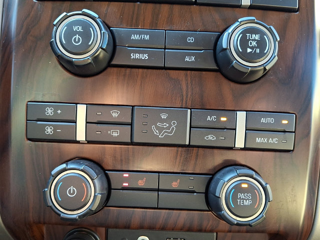 Used 2012 Ford F150 Lariat w/ Lariat Chrome Pkg RWD image 15