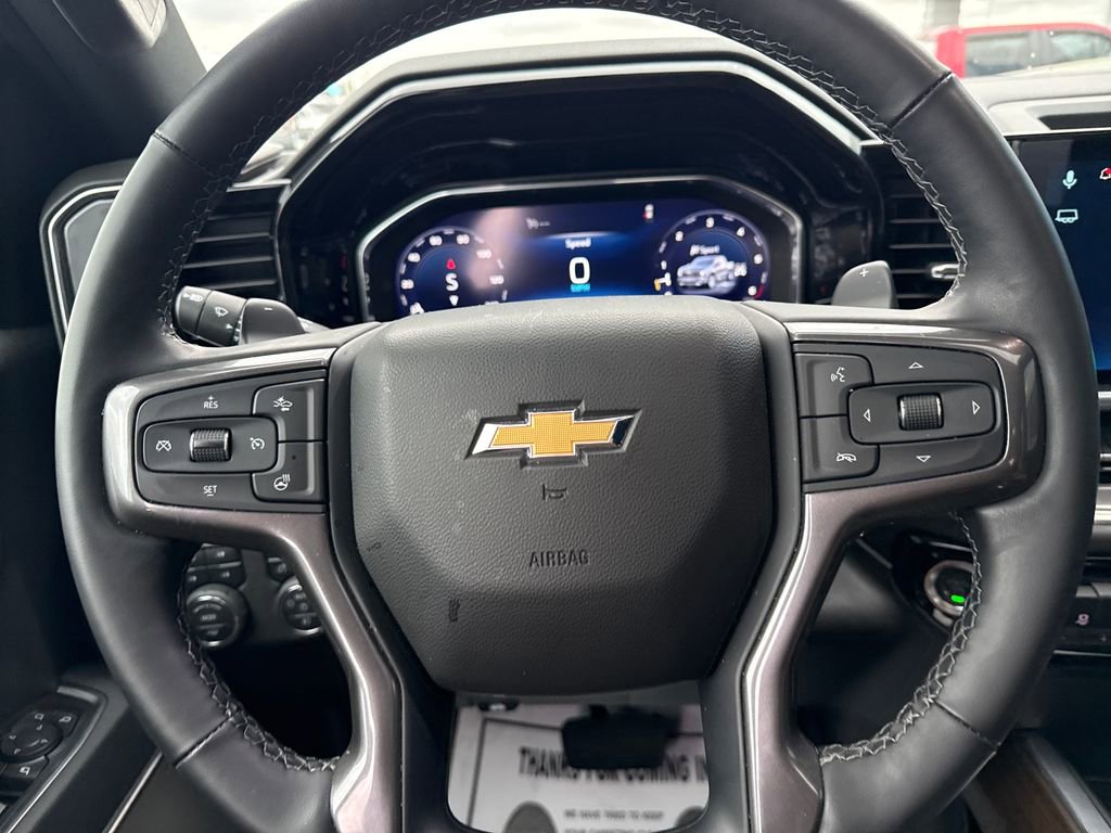 Used 2025 Chevrolet Silverado 1500 High Country w/ High Country Premium Package image 18