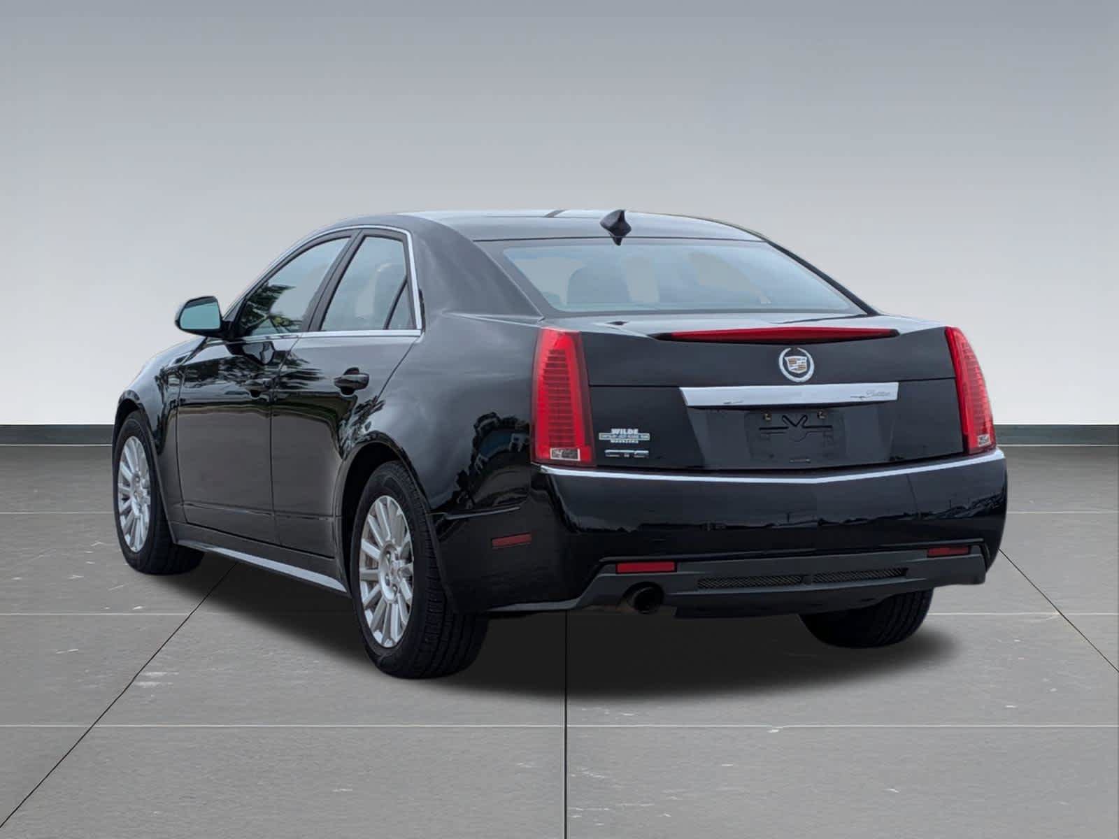 Used 2011 Cadillac CTS Sedan RWD image 4