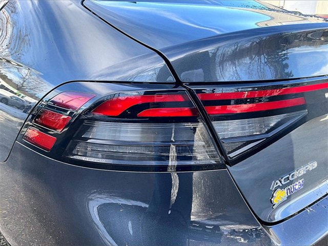 Used 2023 Honda Accord Touring image 32