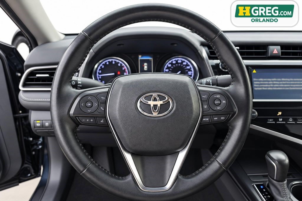 Used 2020 Toyota Camry SE FWD image 13