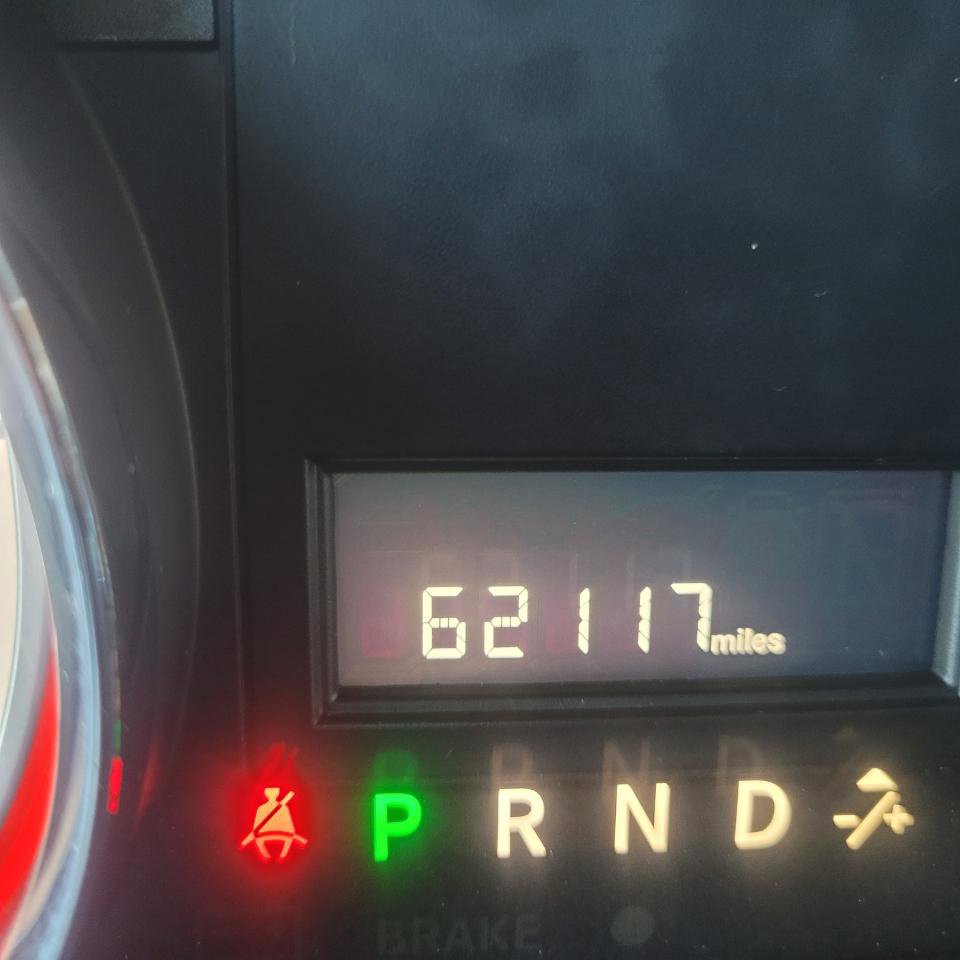 Used 2018 Dodge Grand Caravan SE w/ UConnect Hands-Free Group image 15