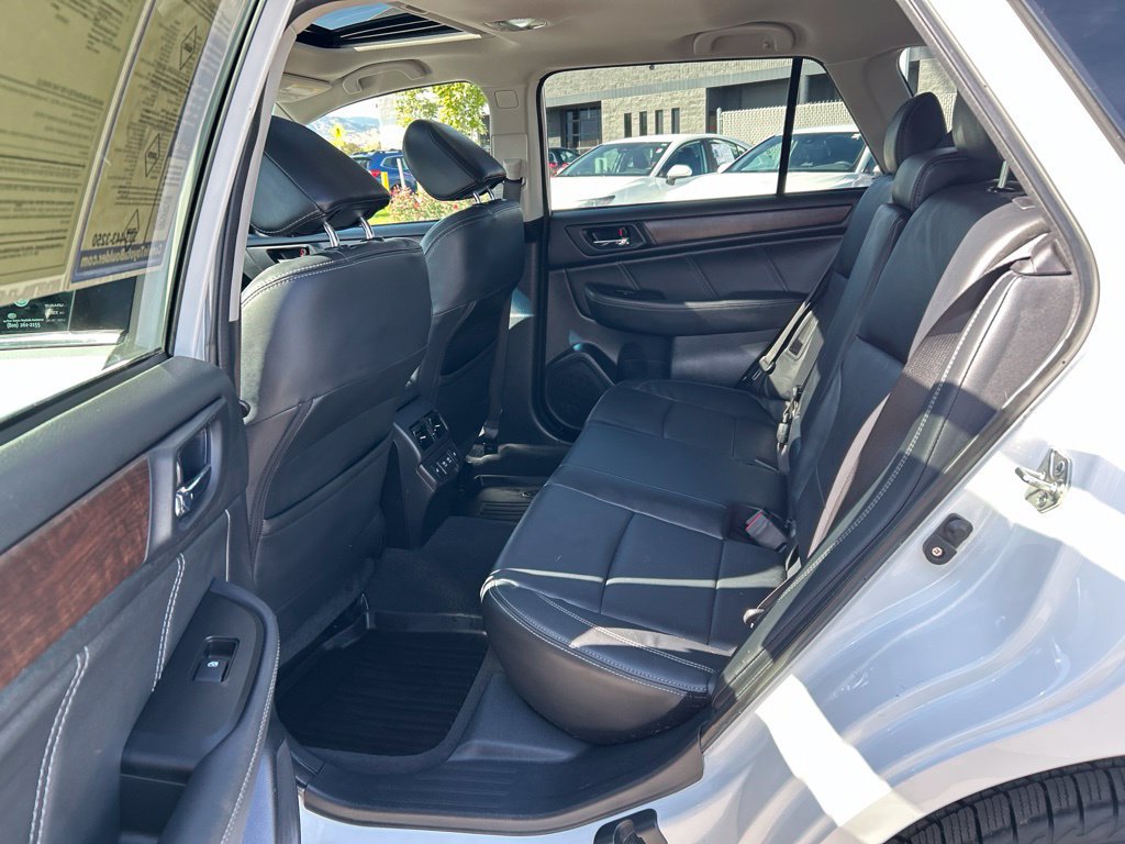 Used 2019 Subaru Outback 2.5i Limited AWD/4WD image 21