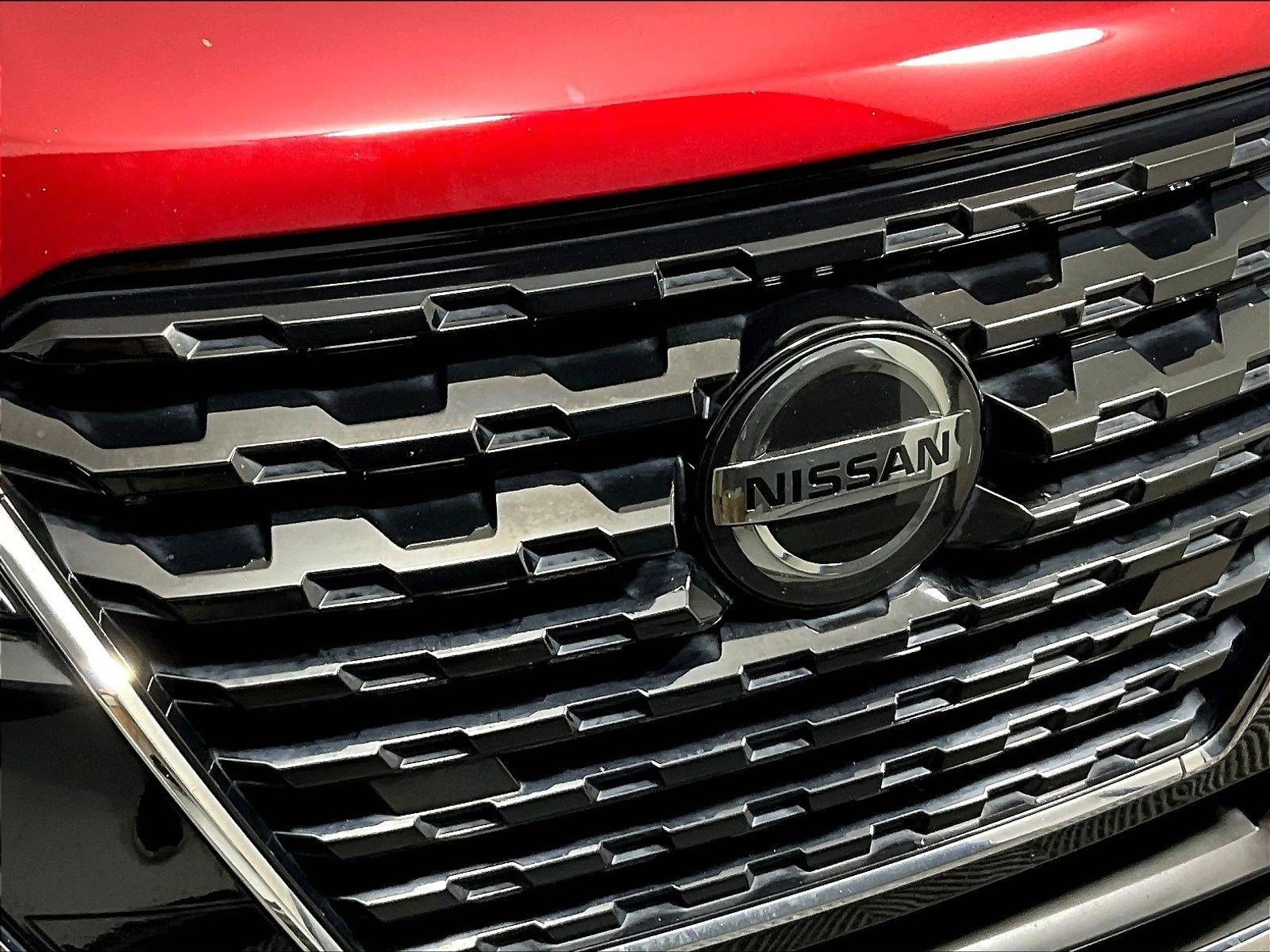 Used 2021 Nissan Kicks SV FWD image 32