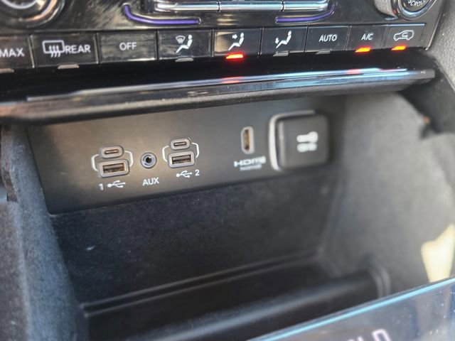 Used 2022 Jeep Grand Cherokee L Limited AWD/4WD image 36