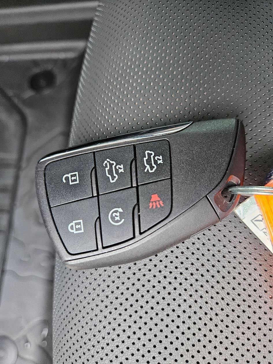 New 2025 GMC Hummer EV 3X AWD/4WD image 35
