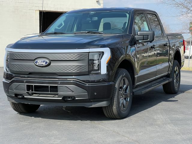 New 2025 Ford F150 Lightning Flash AWD/4WD image 44