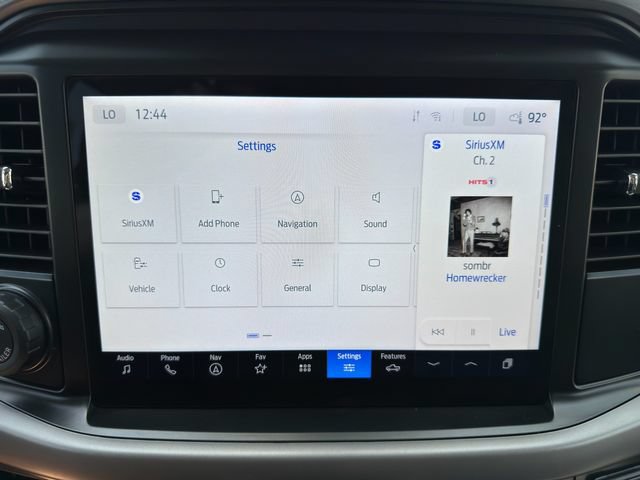 Used 2025 Ford F150 Lightning XLT AWD/4WD image 36