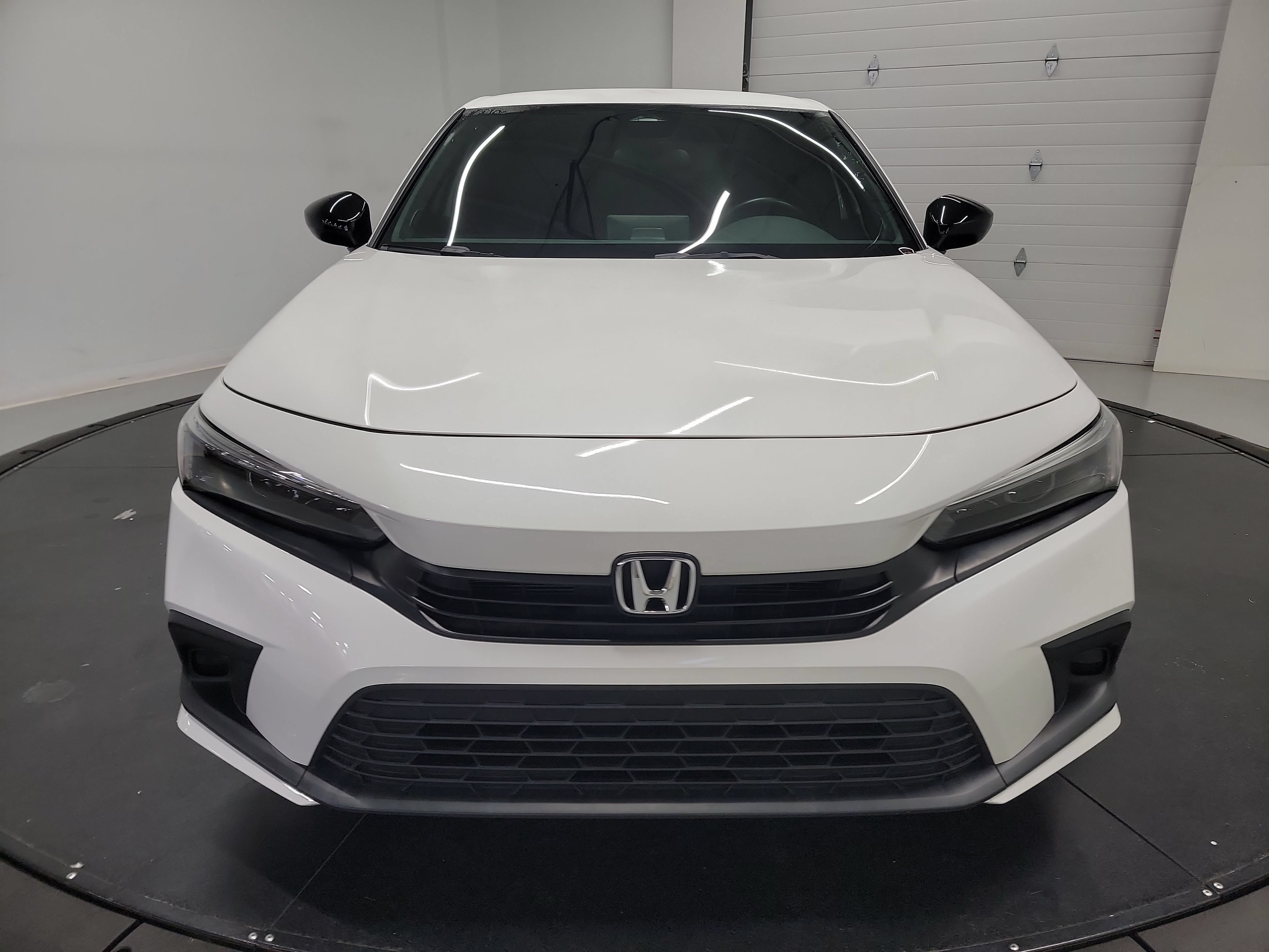 Used 2024 Honda Civic Sport image 2