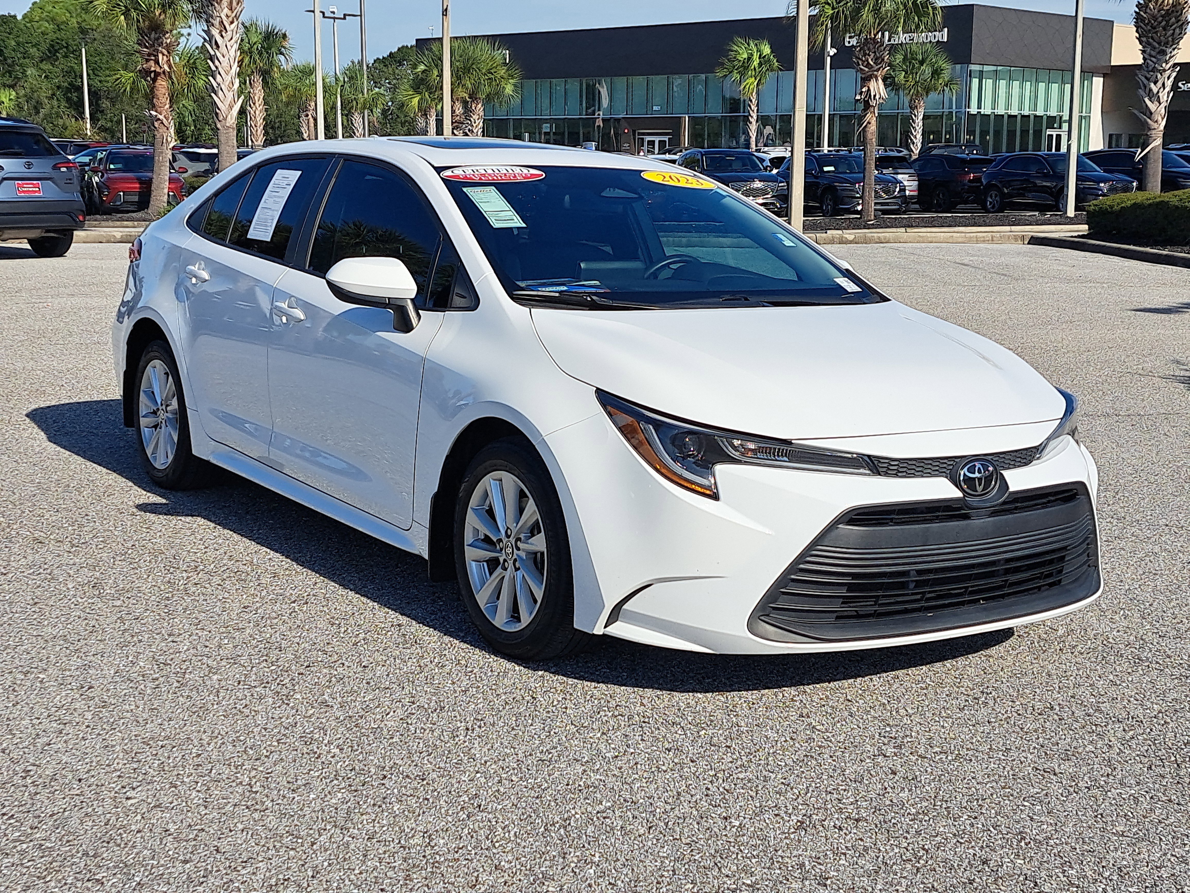Certified 2023 Toyota Corolla LE image 2