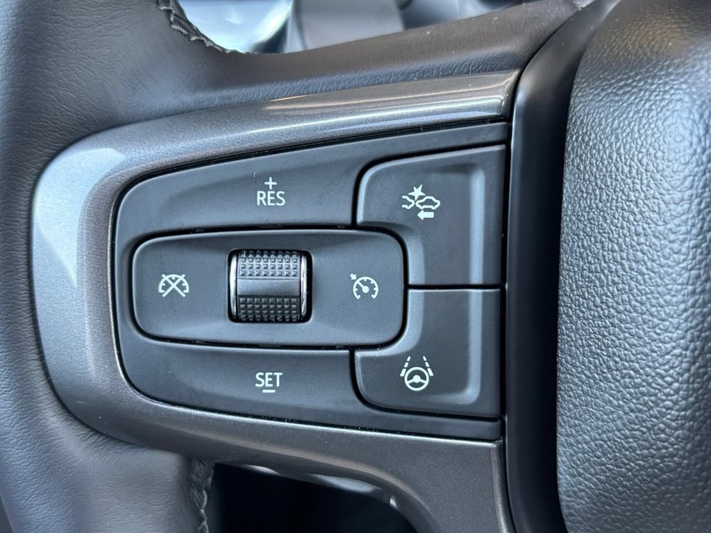 New 2026 Chevrolet Silverado 1500 High Country AWD/4WD image 36