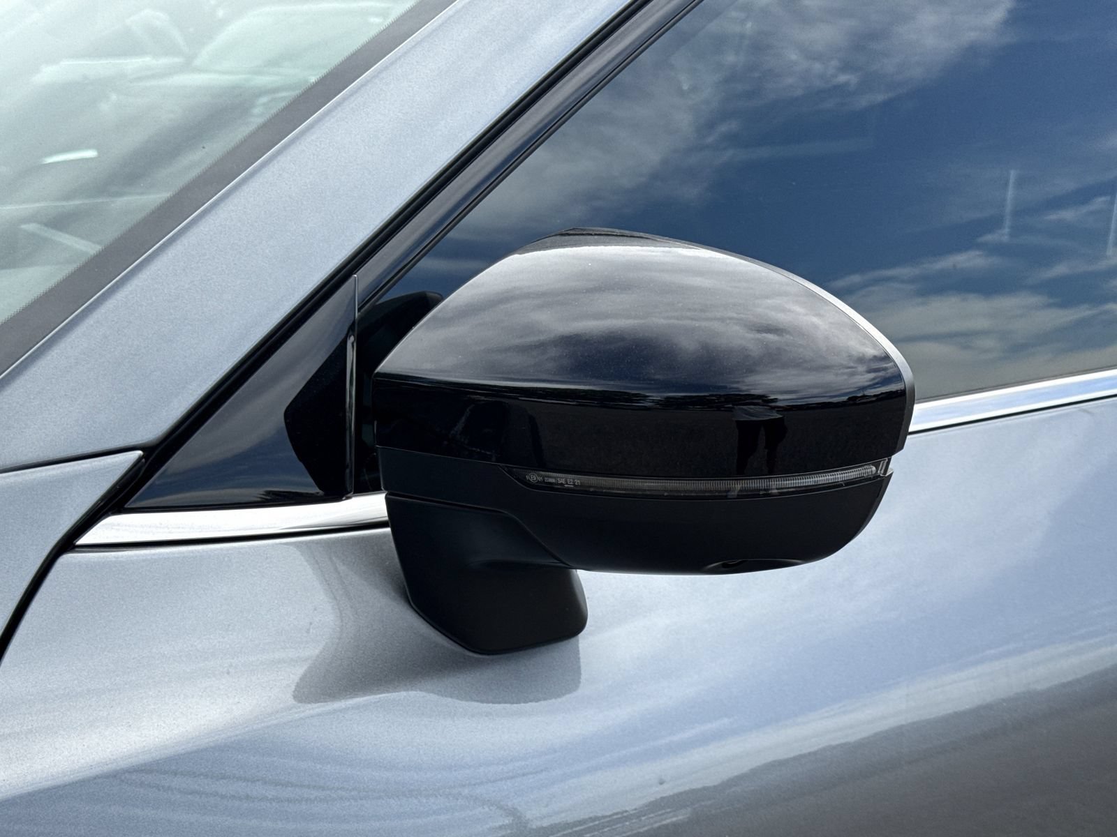New 2026 Nissan Pathfinder SL FWD image 25
