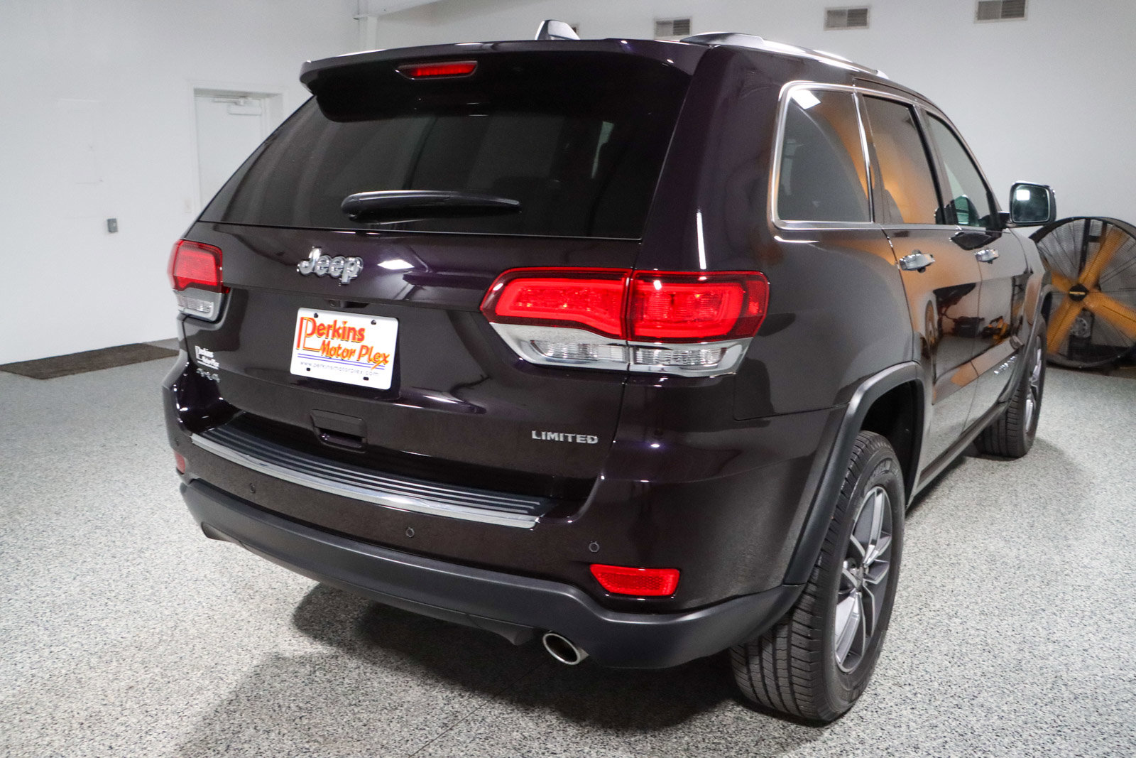 Used 2021 Jeep Grand Cherokee Limited image 7