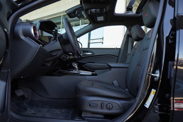 New 2026 Chevrolet Trax RS w/ Sunroof Package FWD image 23