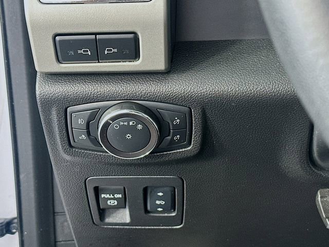 Used 2018 Ford F150 Lariat image 10