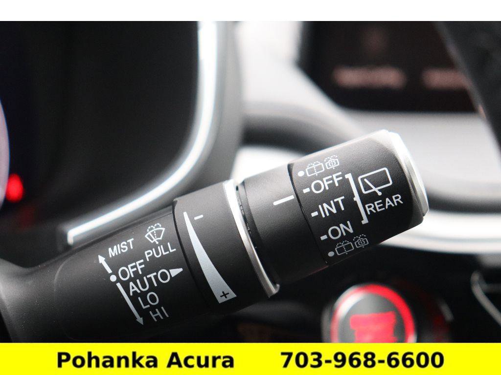 Used 2023 Acura MDX SH-AWD w/ Technology Package image 13