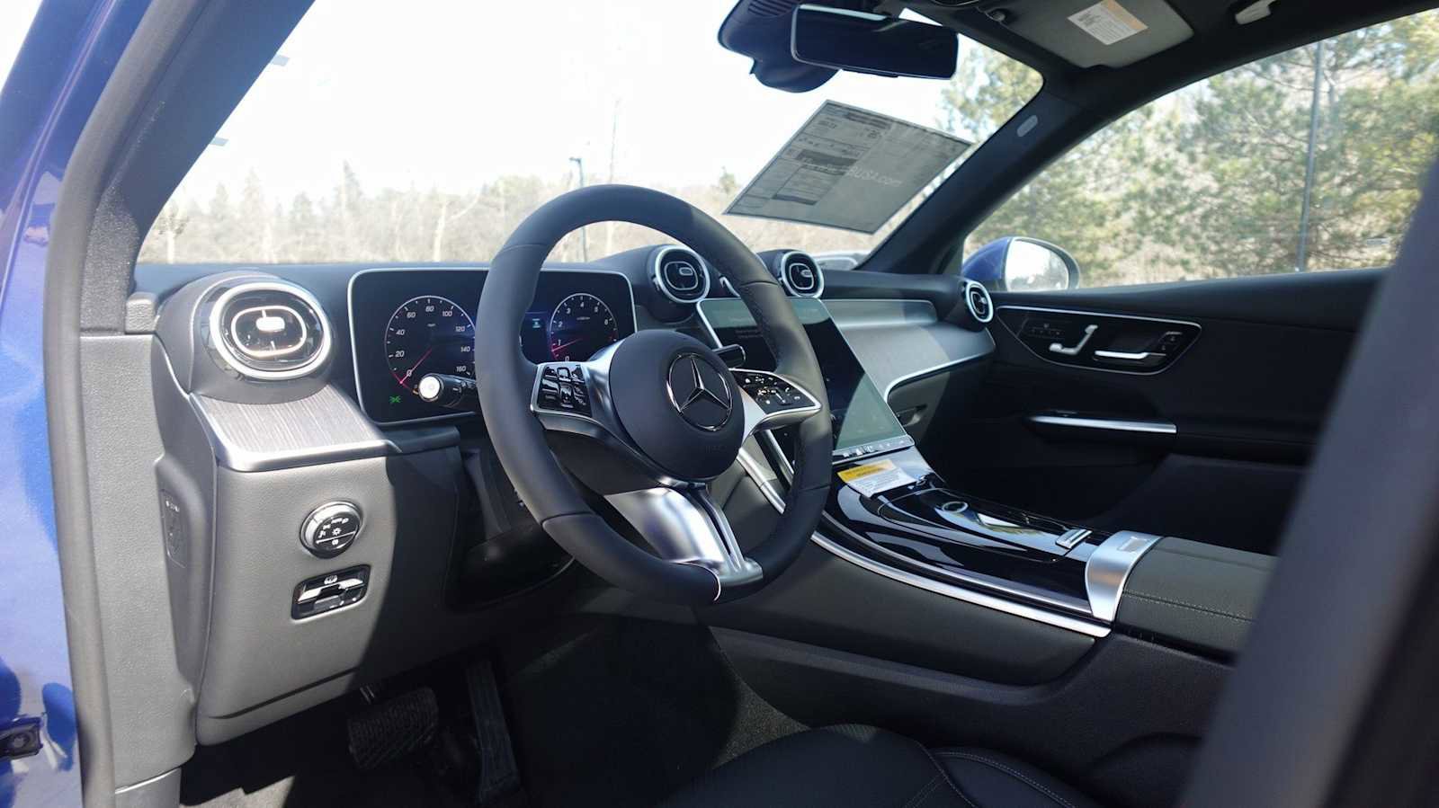 New 2026 Mercedes-Benz GLC 300 4MATIC image 31