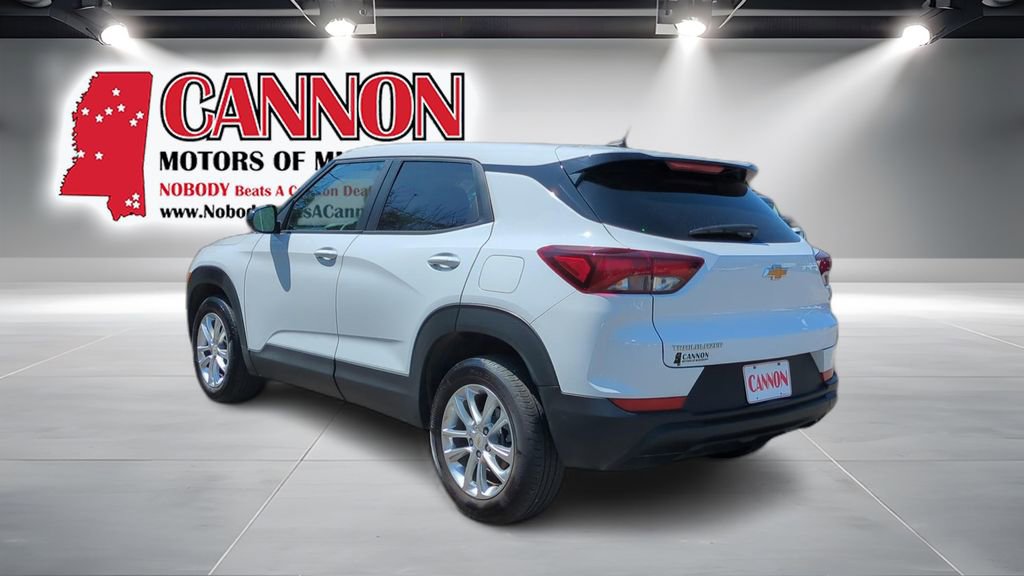 Used 2025 Chevrolet TrailBlazer LS w/ LS Convenience Package image 7