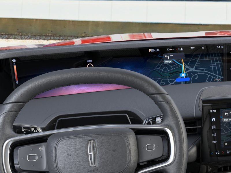 New 2026 Lincoln Nautilus Premier AWD/4WD image 13