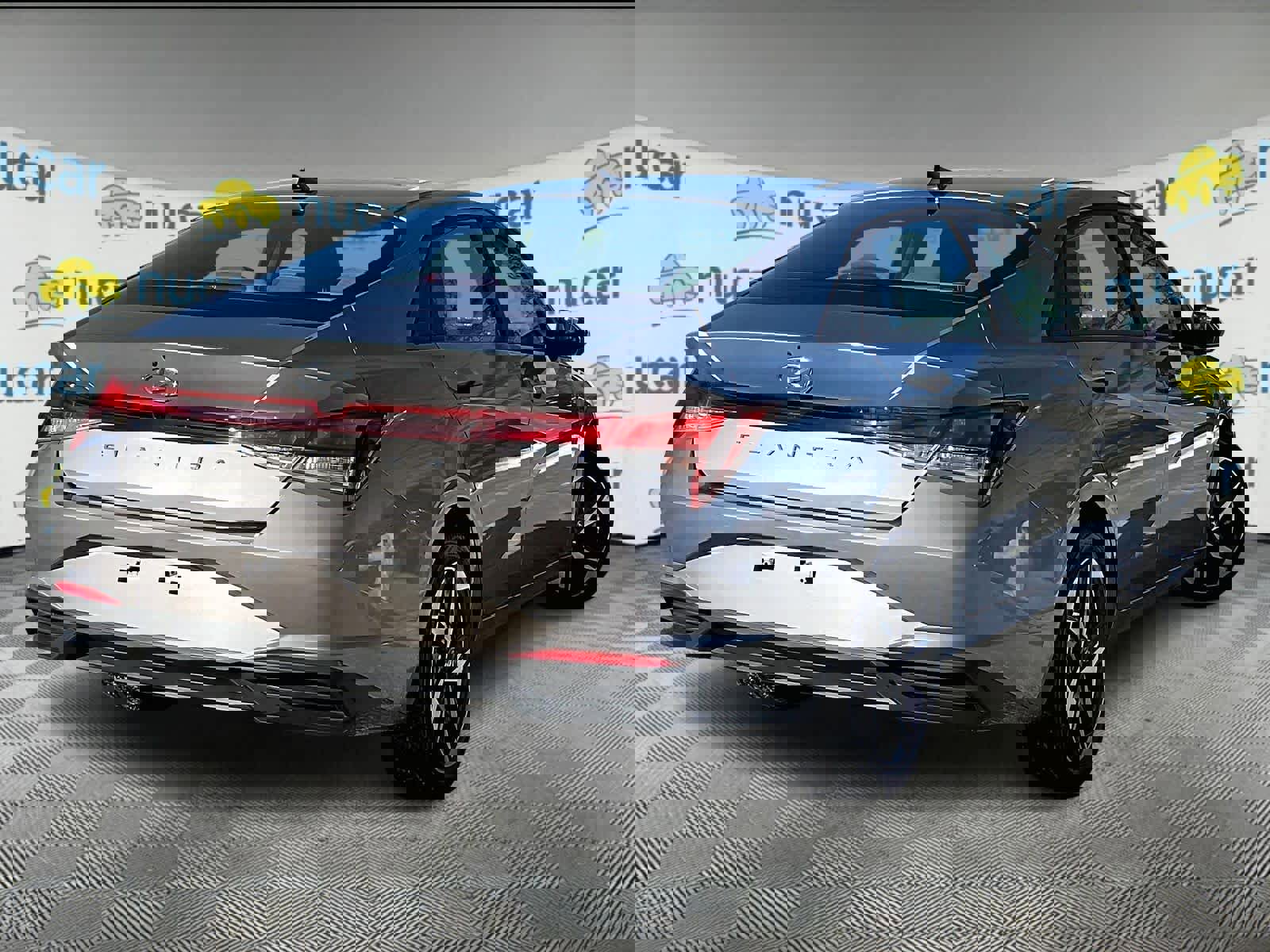 Used 2023 Hyundai Elantra SEL w/ Convenience Package image 6