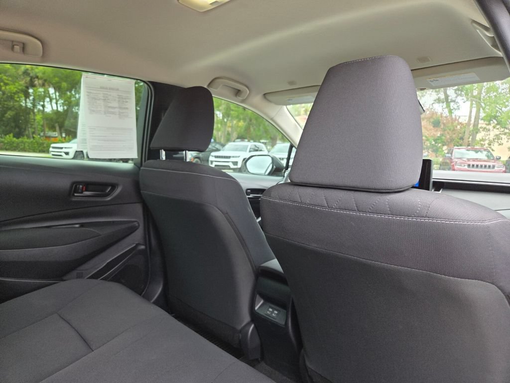 Used 2023 Toyota Corolla LE FWD image 17