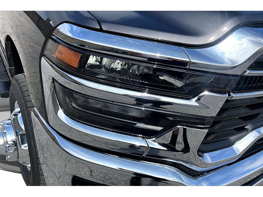 New 2026 RAM 3500 Tradesman AWD/4WD image 55