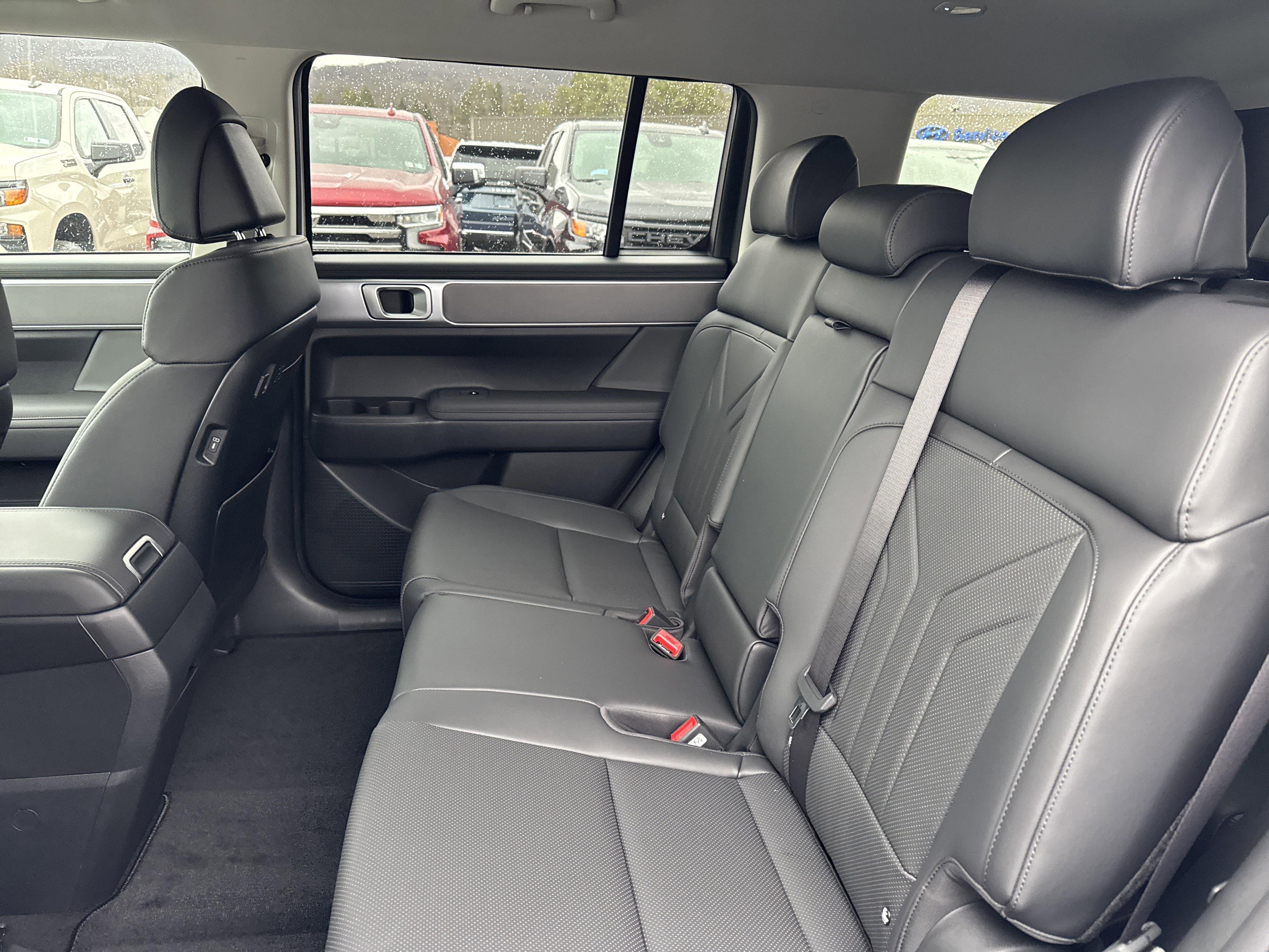 New 2026 Hyundai Santa Fe SEL image 16