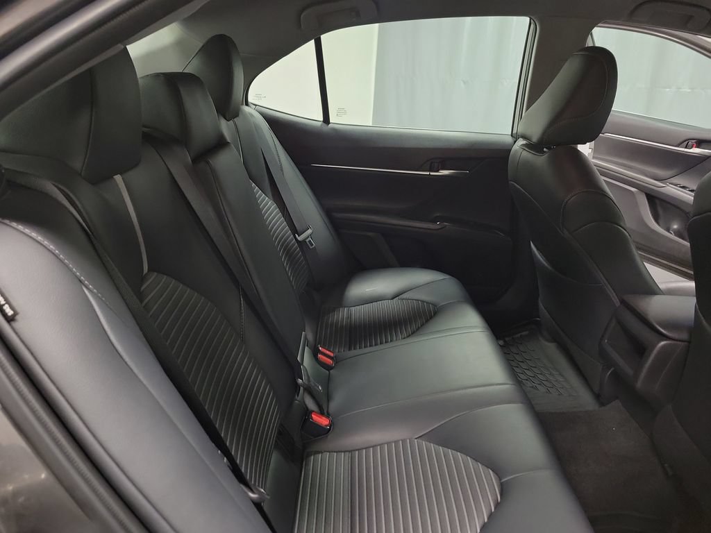 Used 2019 Toyota Camry SE FWD image 20
