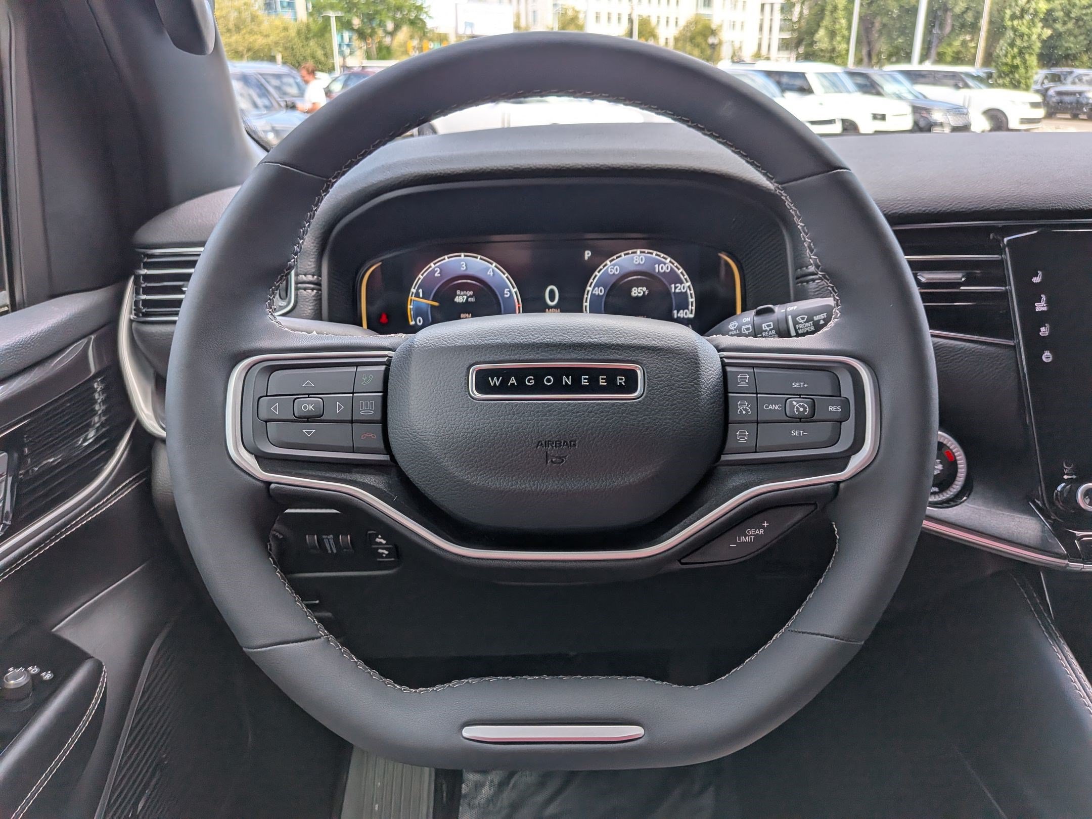 Used 2023 Jeep Wagoneer 4WD w/ Convenience Group I image 16