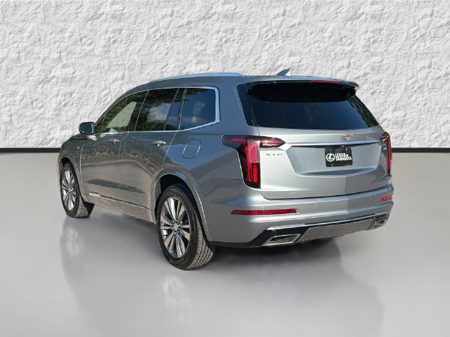 Used 2024 Cadillac XT6 Premium Luxury FWD image 6