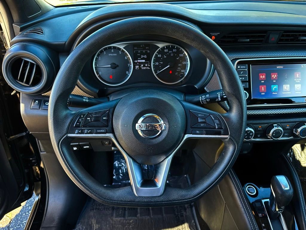 Used 2018 Nissan Kicks S image 14