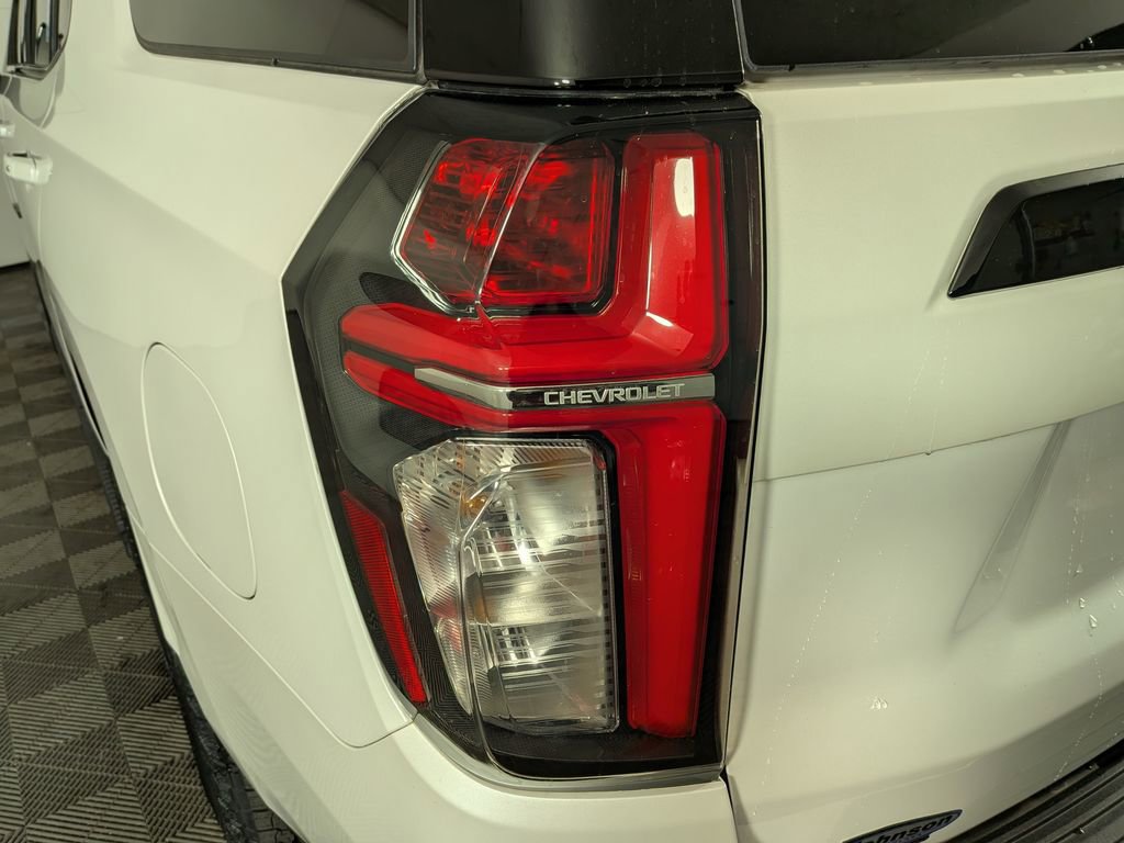 Certified 2024 Chevrolet Tahoe Z71 w/ Luxury Package image 12