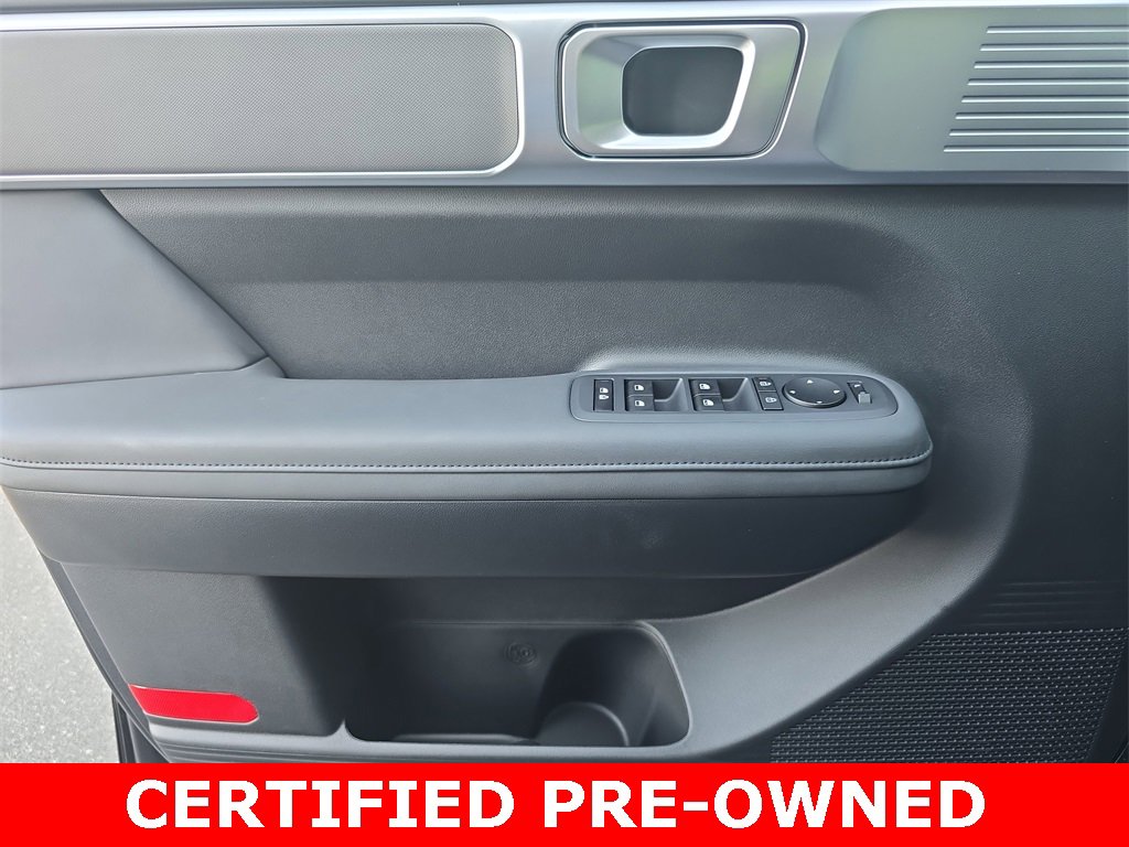 Used 2025 Hyundai Santa Fe XRT image 28